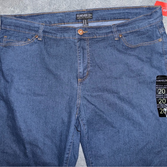 Forever 21+ Plus Size 20 Denim Blue Women's Jeans - Picture 3 of 8